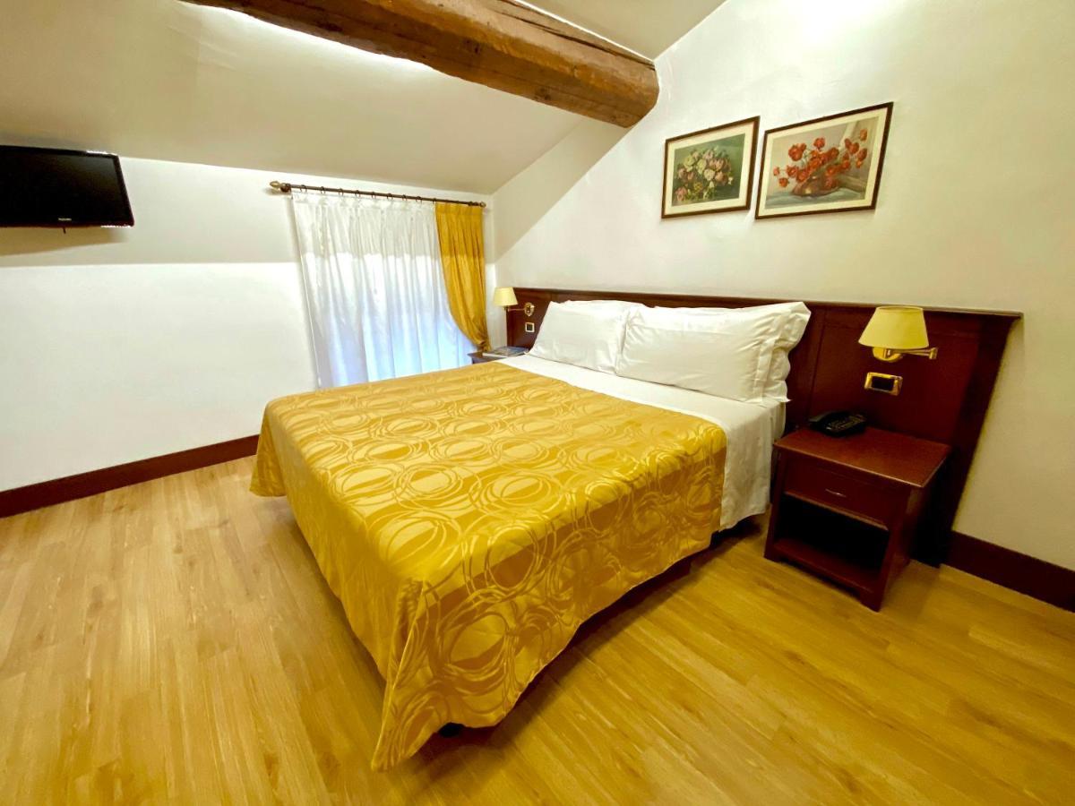 Hotel Aurora Werona Zewnętrze zdjęcie